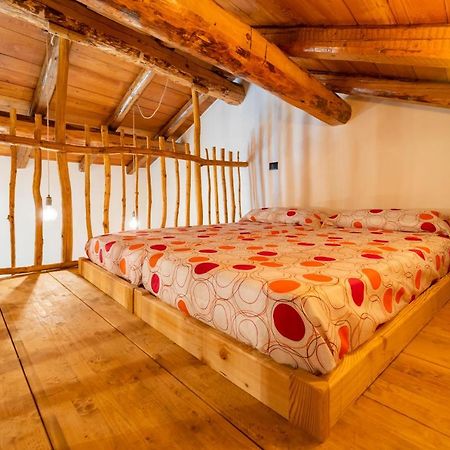 Country House Le Gaie Allegre Villar San Costanzo Екстериор снимка