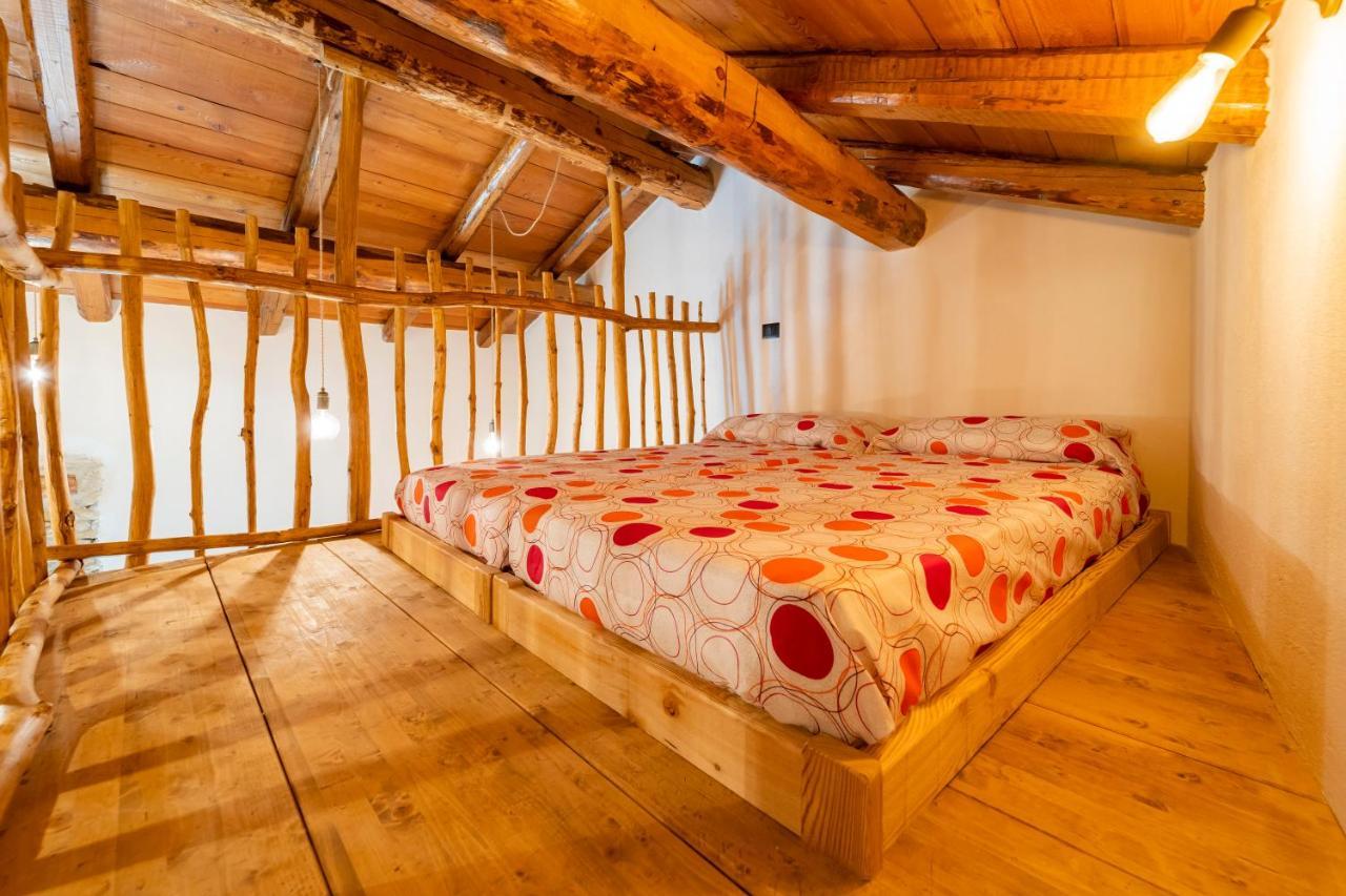 Country House Le Gaie Allegre Villar San Costanzo Екстериор снимка