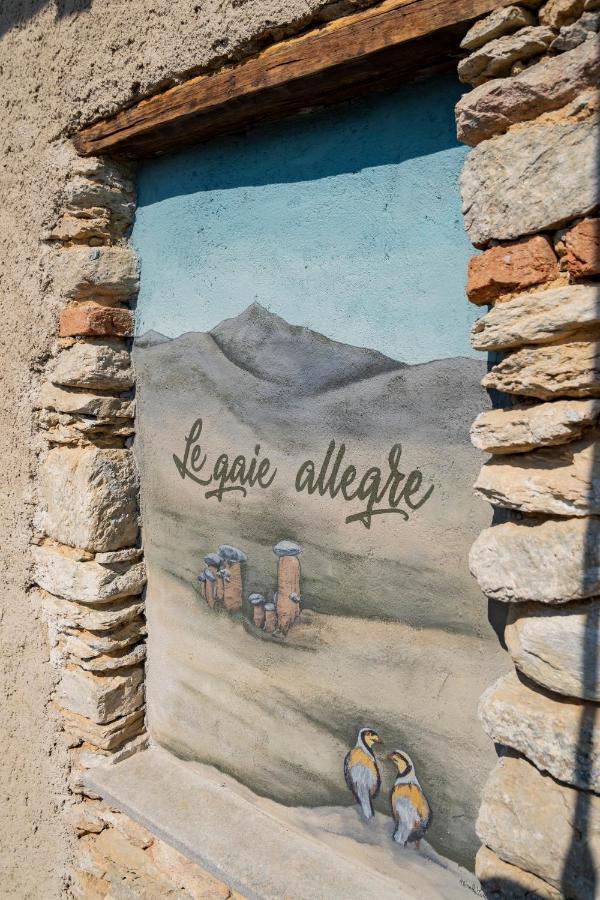 Country House Le Gaie Allegre Villar San Costanzo Екстериор снимка